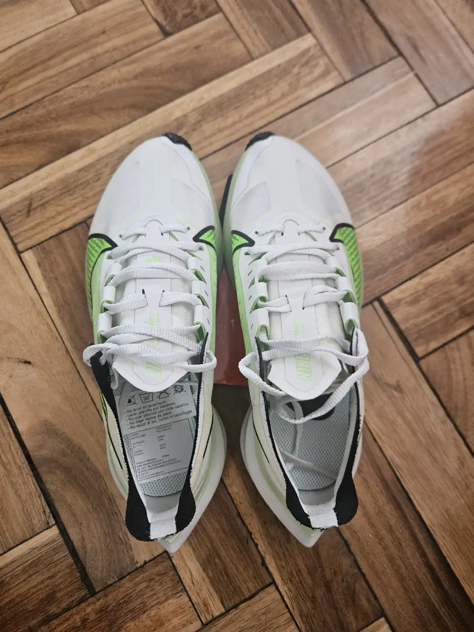 Zapatillas Nike - Vista 2