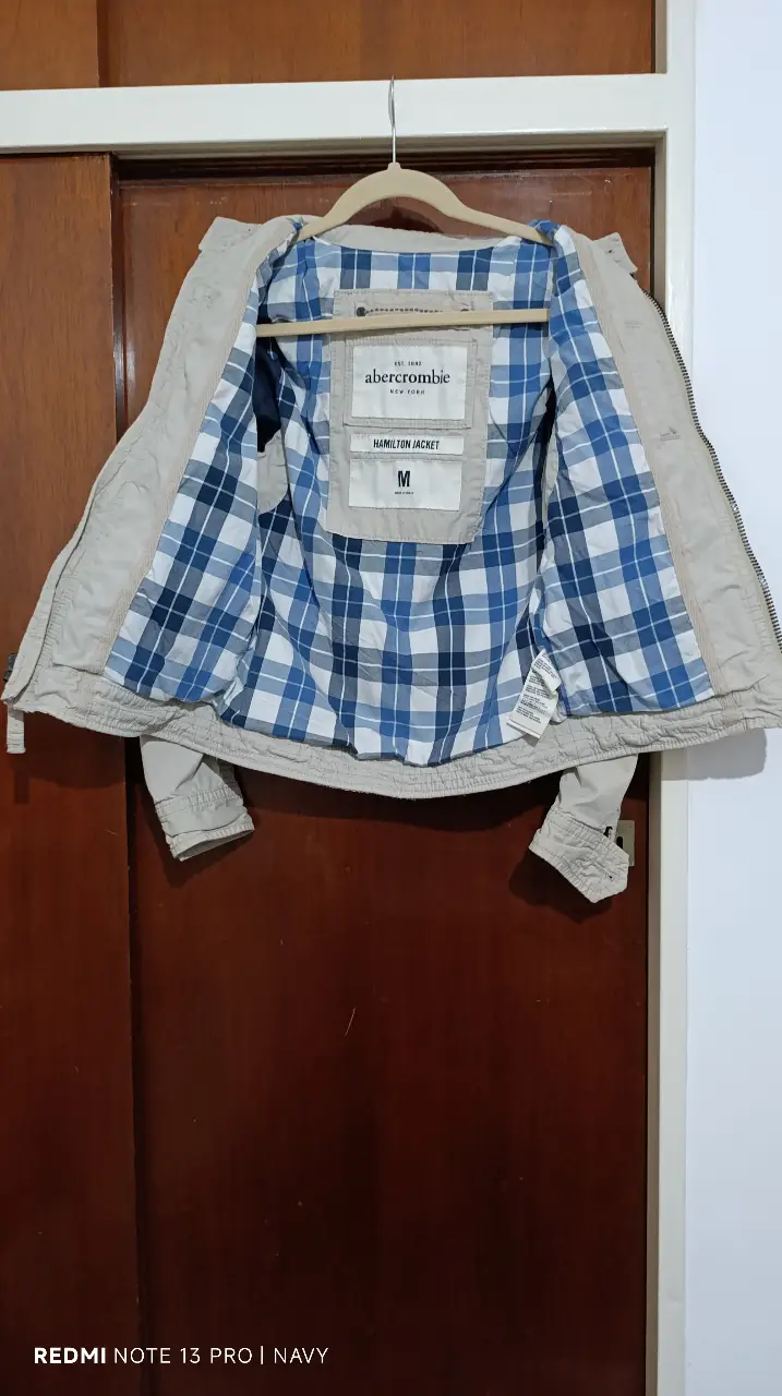 Campera Abercrombie & Fitch - Vista 4