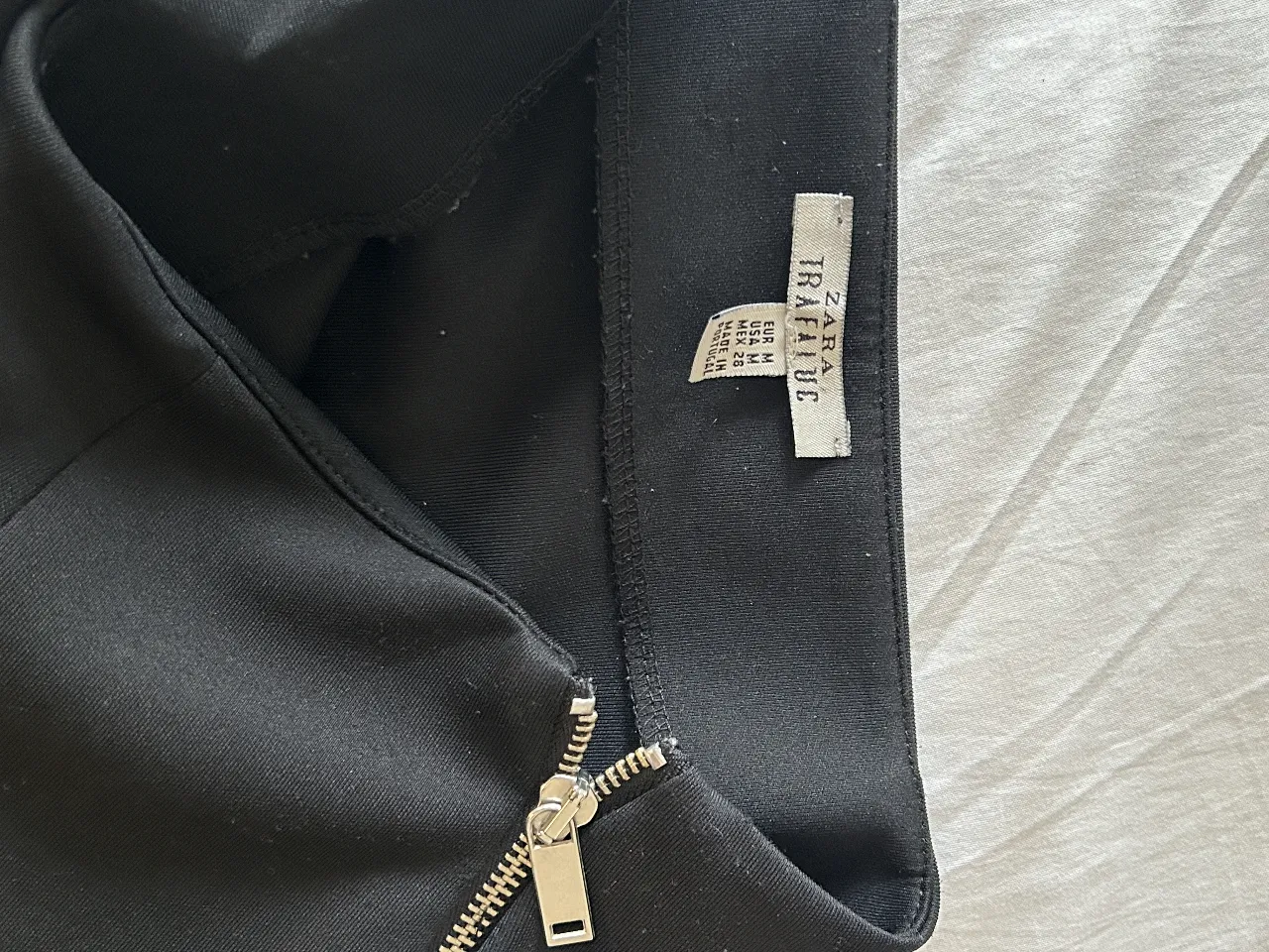 Pollera Zara - Vista 3