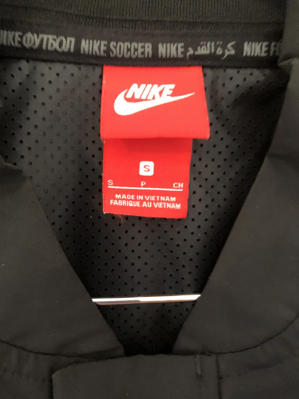Impermeable Nike - Vista 3