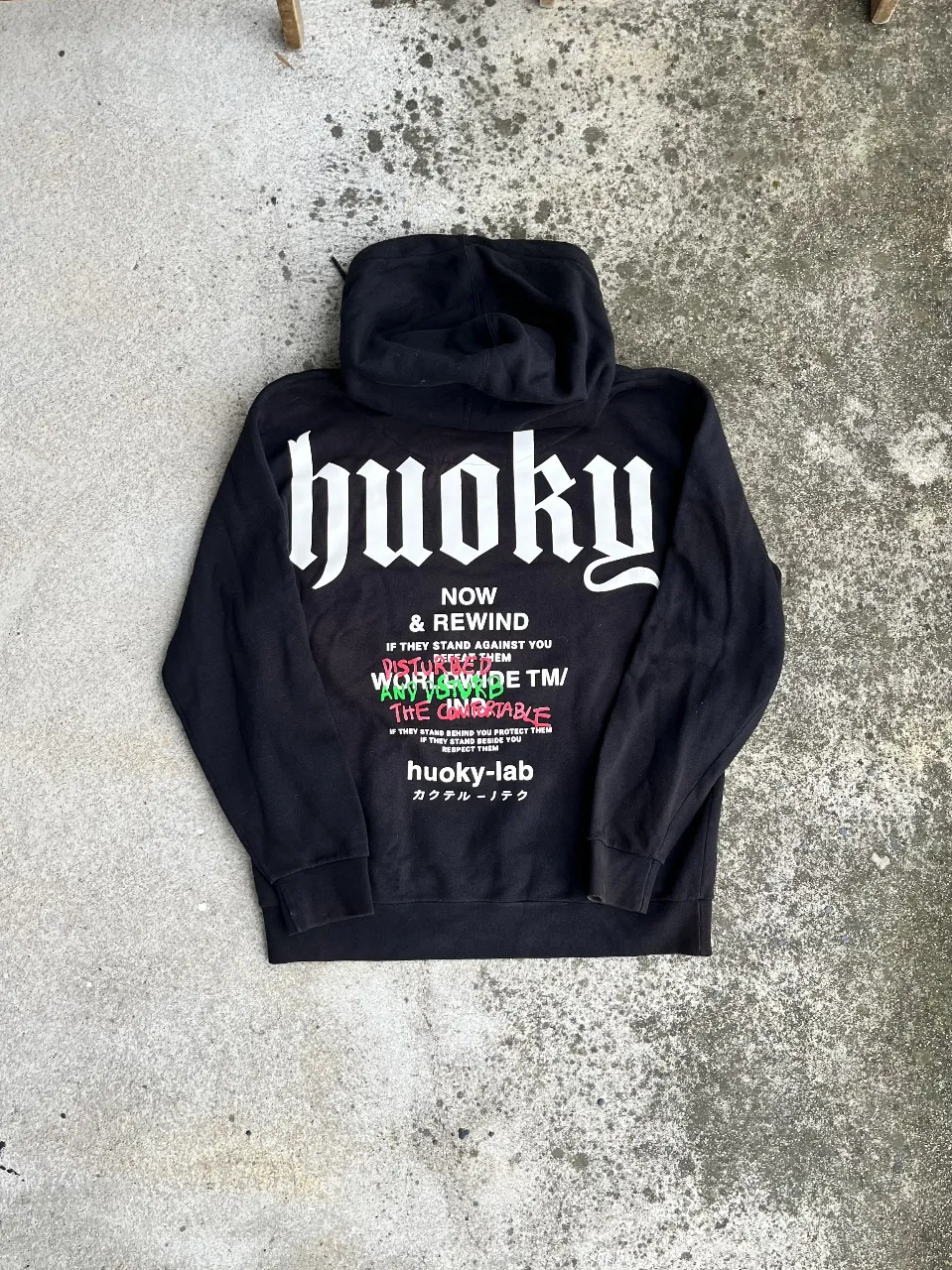 Buzo Huoky - Vista 2