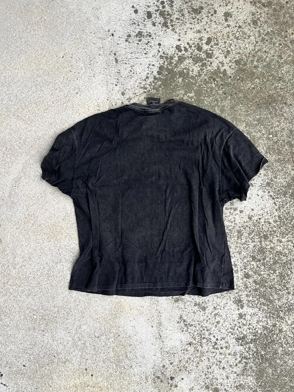 Remera Complot - Vista 2
