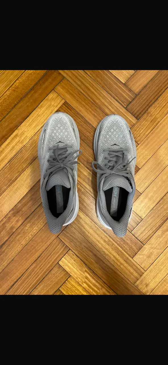 Zapatillas Hoka - Vista 2