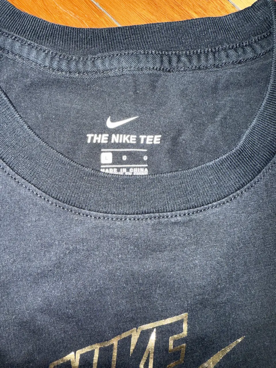 Remera Nike - Vista 3