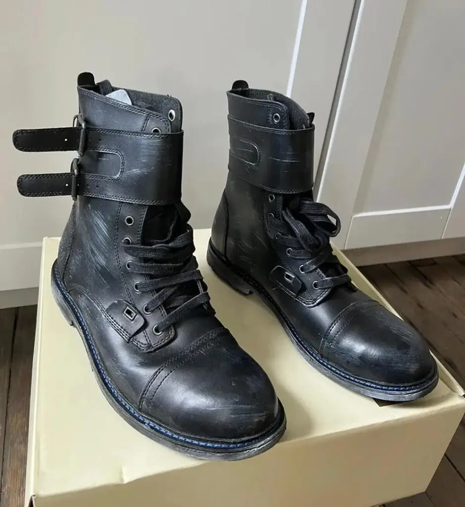 Botas Diesel - Vista 2