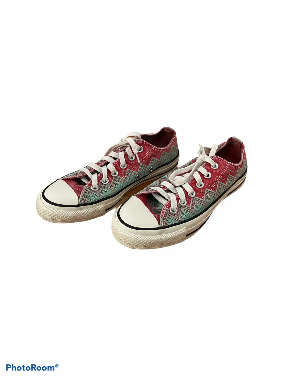 Zapatillas Converse All Star Missoni con estampado de chevron en tonos rojo y verde. Unisex, talle 37.5 EUR. Un solo uso
