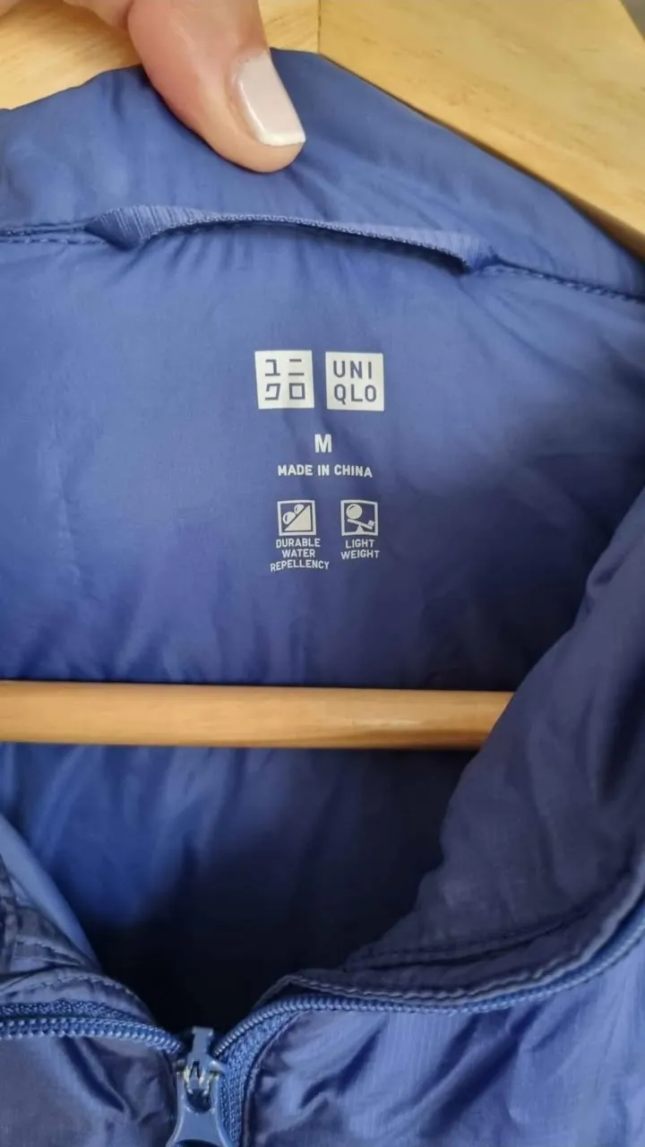 Campera Uniqlo - Vista 3