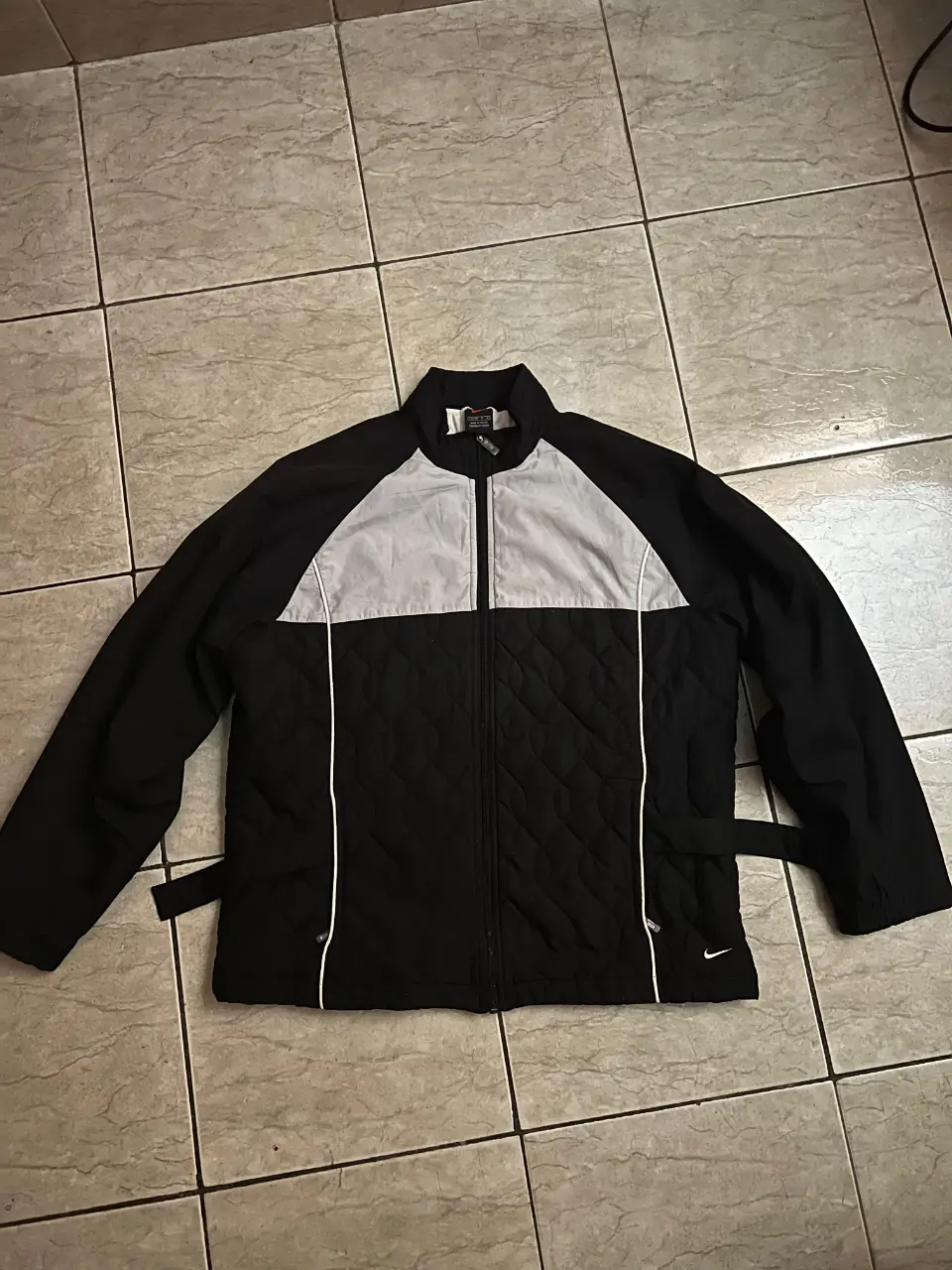 Campera Nike og