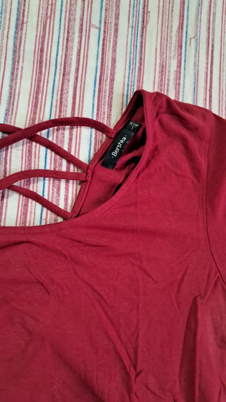 Remera Bershka - Vista 3