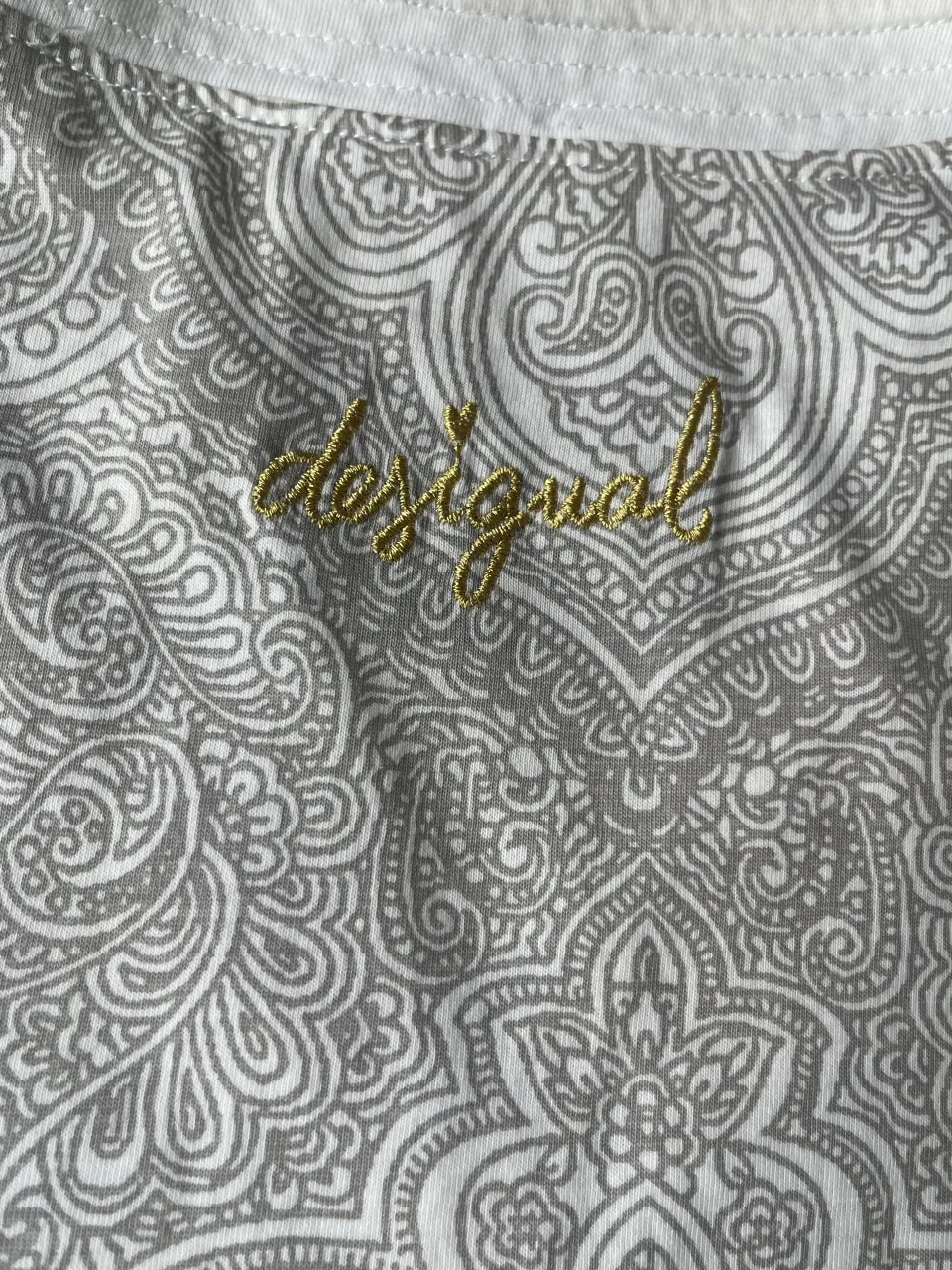 Remera Desigual - Vista 6