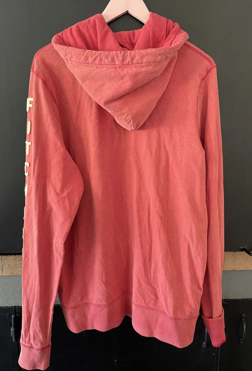 Buzo Abercrombie & Fitch - Vista 3