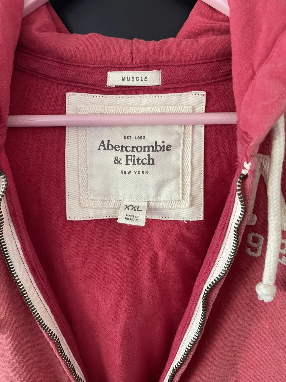 Buzo Abercrombie & Fitch - Vista 4