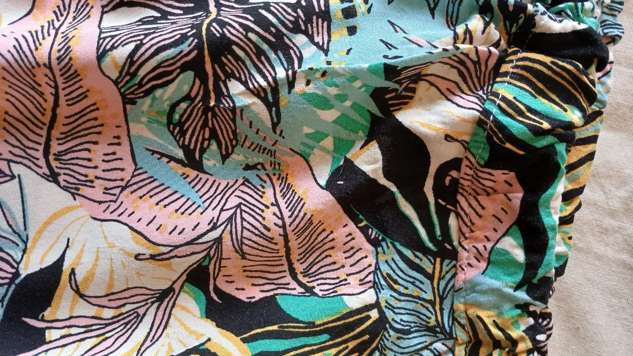 Pollera Diseño propio - Vista 3