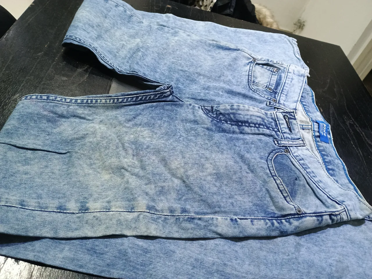 Jean adidas - Vista 3