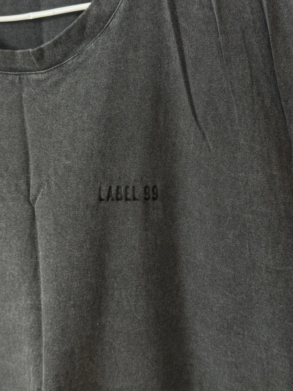 Musculosa Label 99 - Vista 2