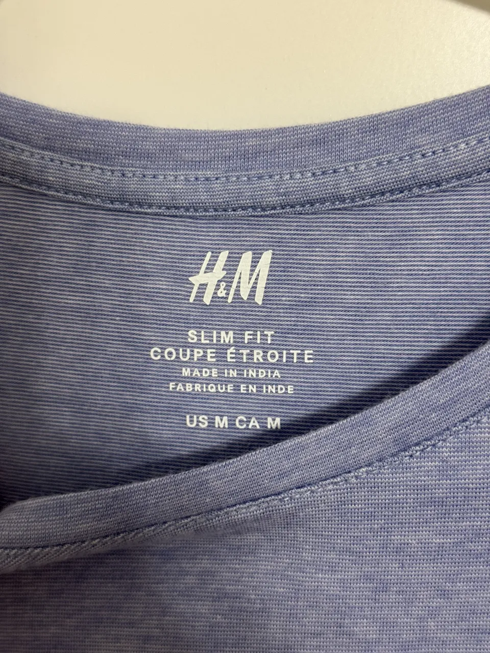 Remera H&M - Vista 3