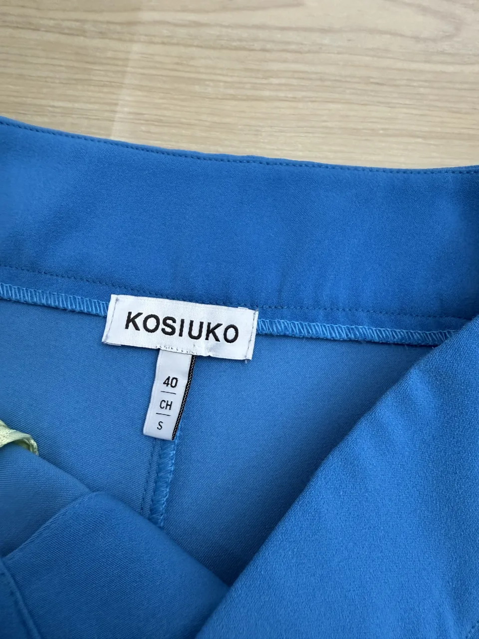 Pantalón Kosiuko - Vista 3