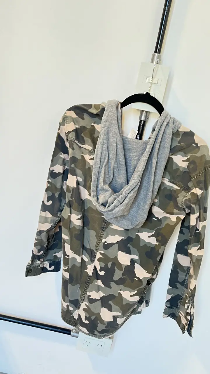 Campera H&M - Vista 3
