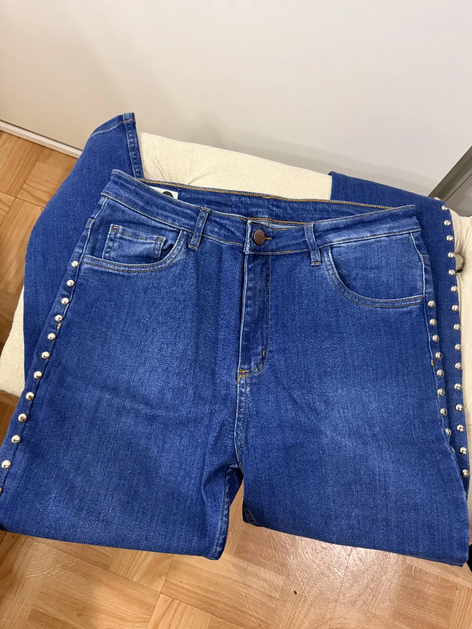 Jean Chic Denim - Vista 3