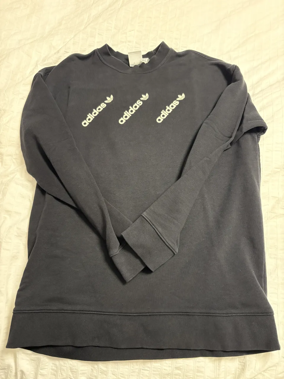 Buzo adidas - Vista 2