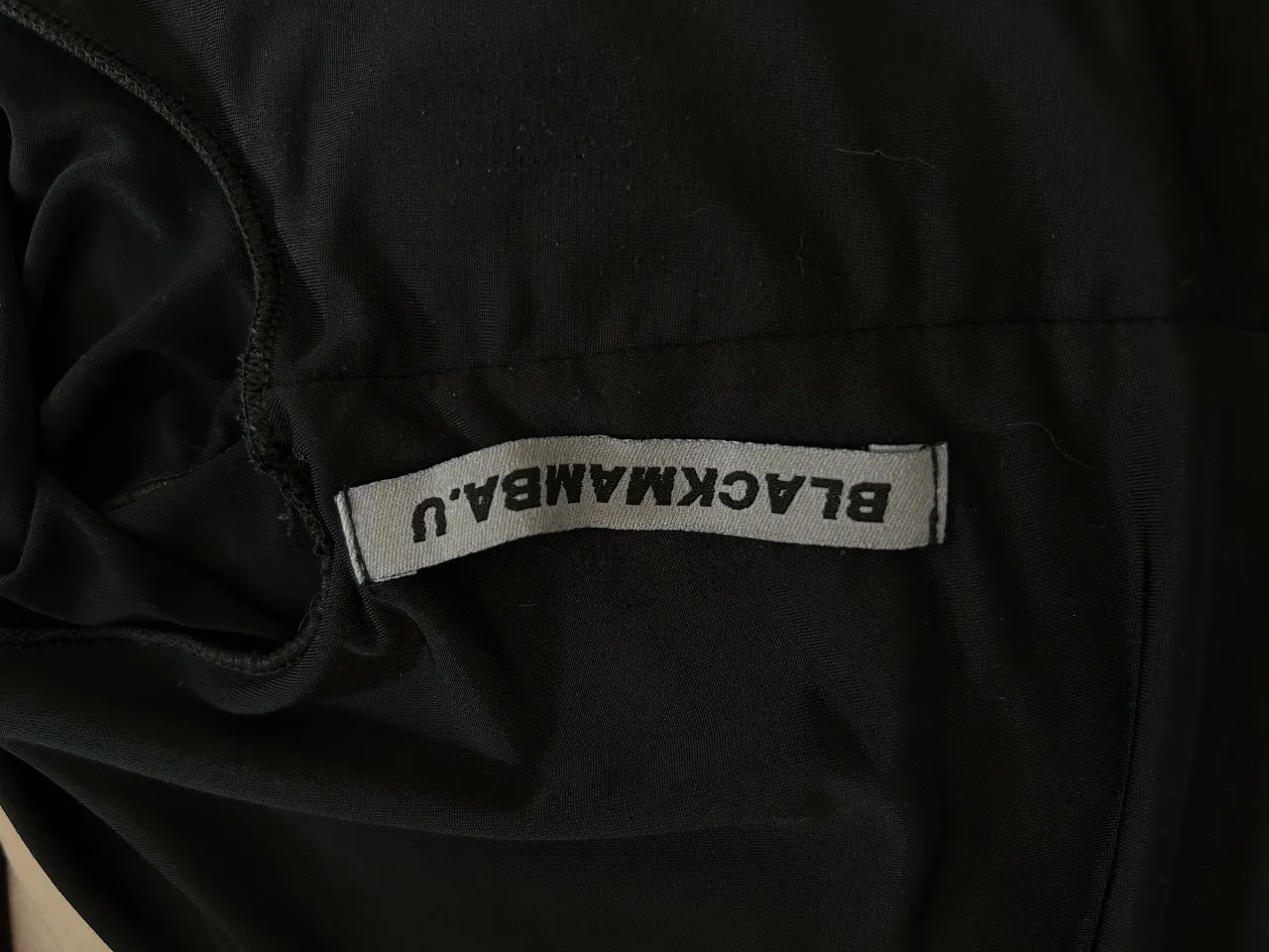 Vestido Black Mamba - Vista 2