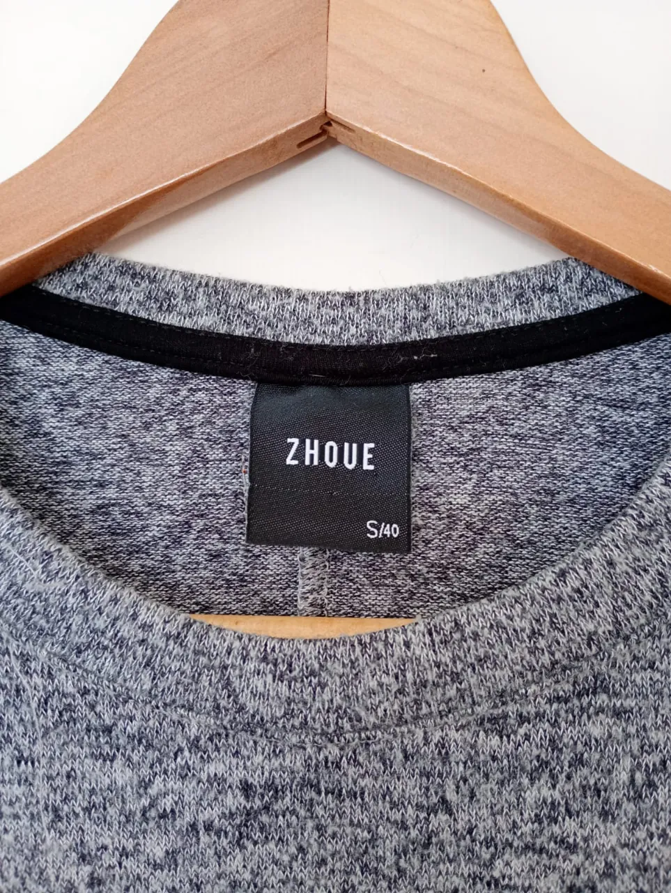 Sweater ZHQUE - Vista 2