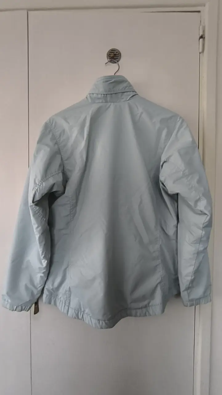 Campera Columbia - Vista 4