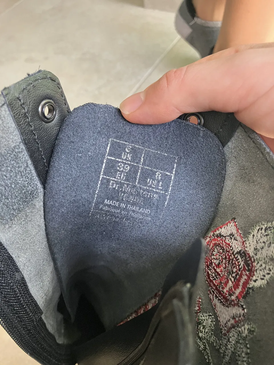 Borcegos Dr. Martens - Vista 4