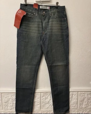 Levi's