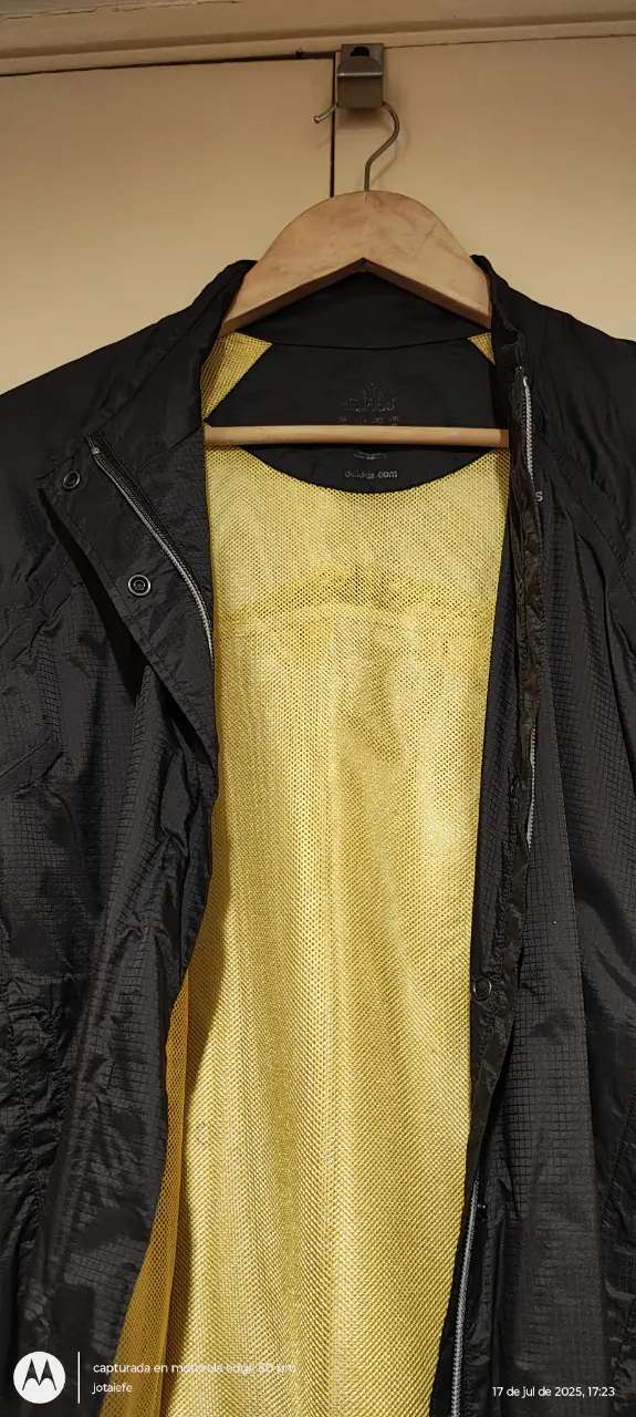 Campera adidas - Vista 2