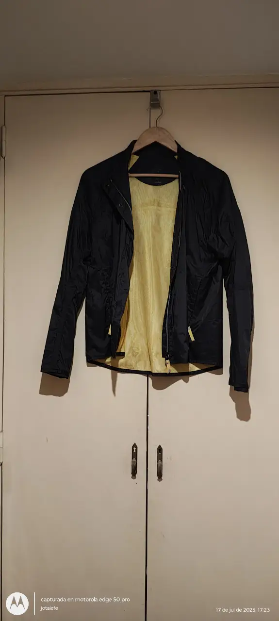 Campera adidas - Vista 3