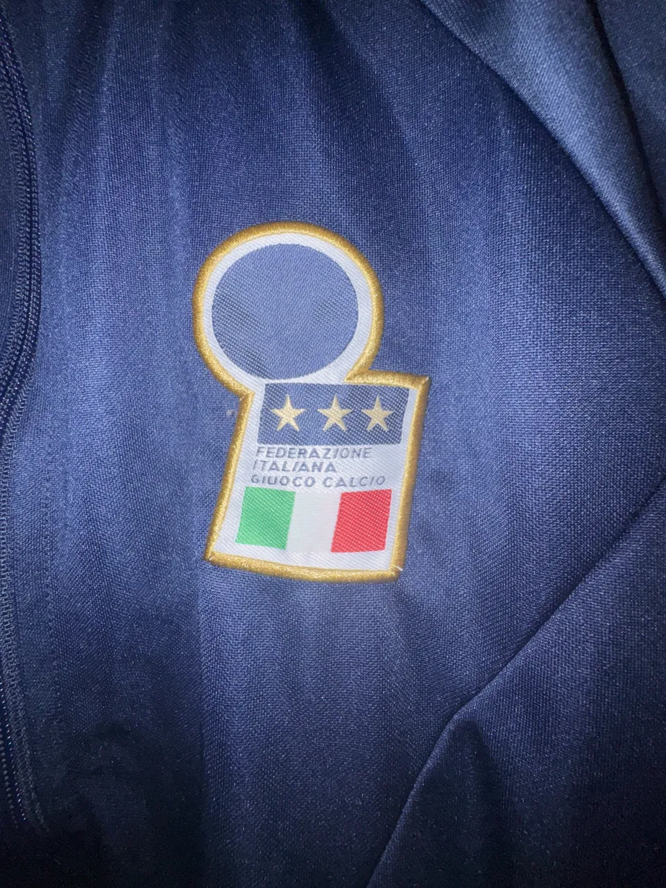 Campera adidas - Vista 3