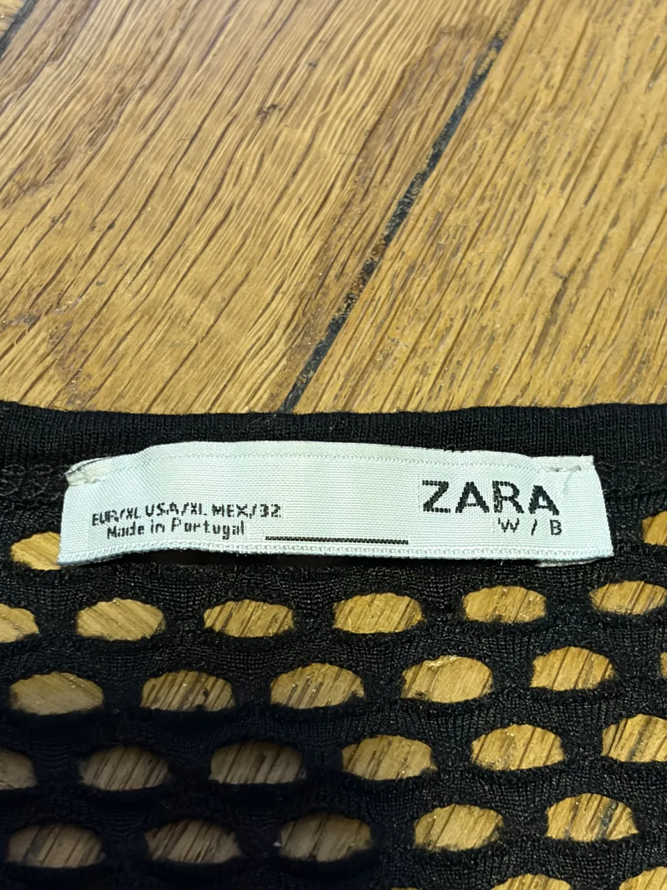 Remera Zara - Vista 2