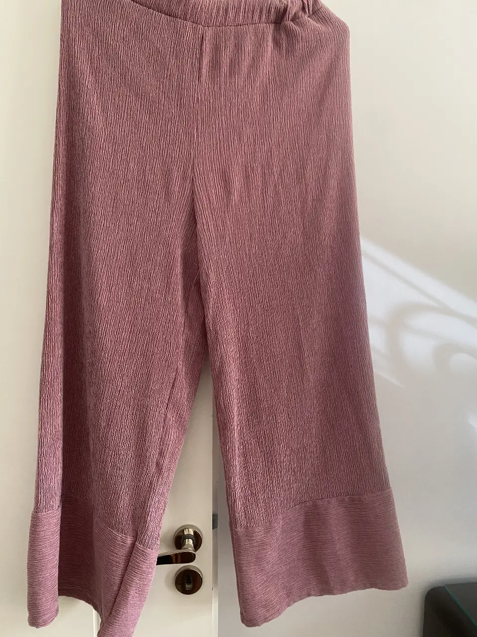 Pantalón PULL&BEAR - Vista 2