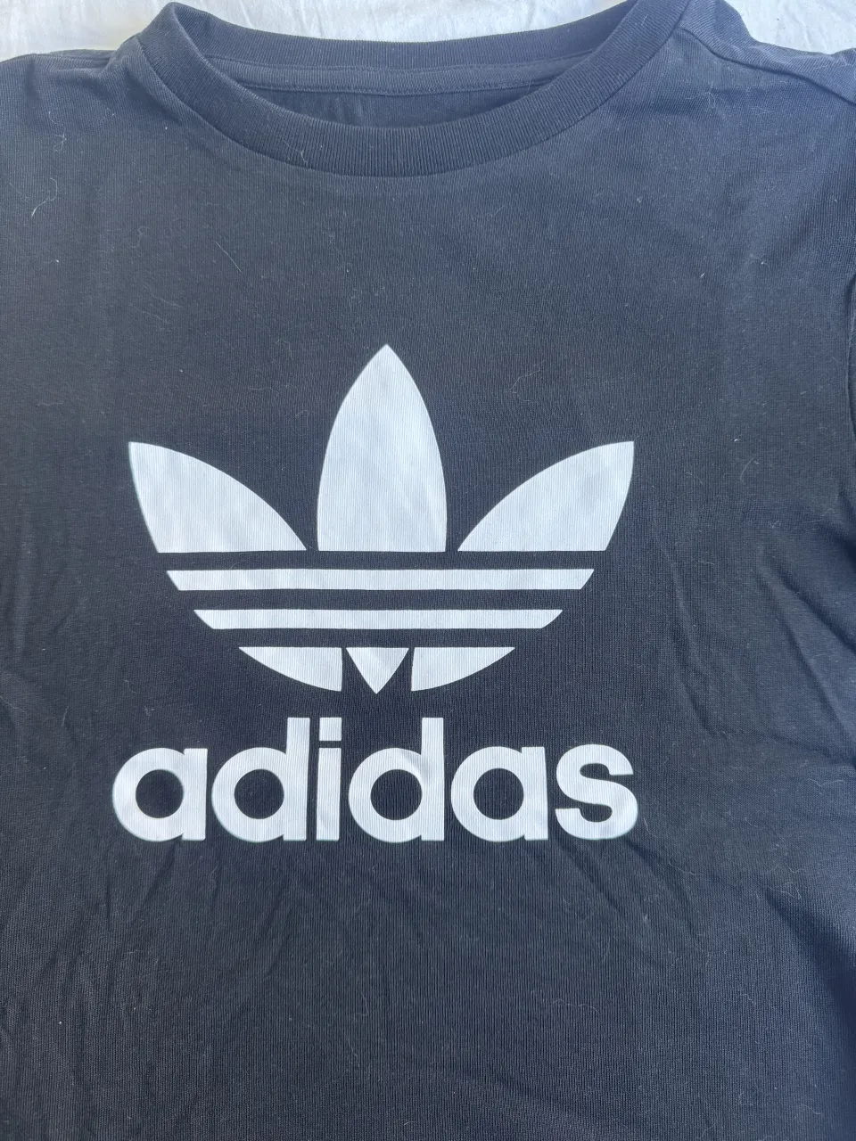 Remera adidas - Vista 2