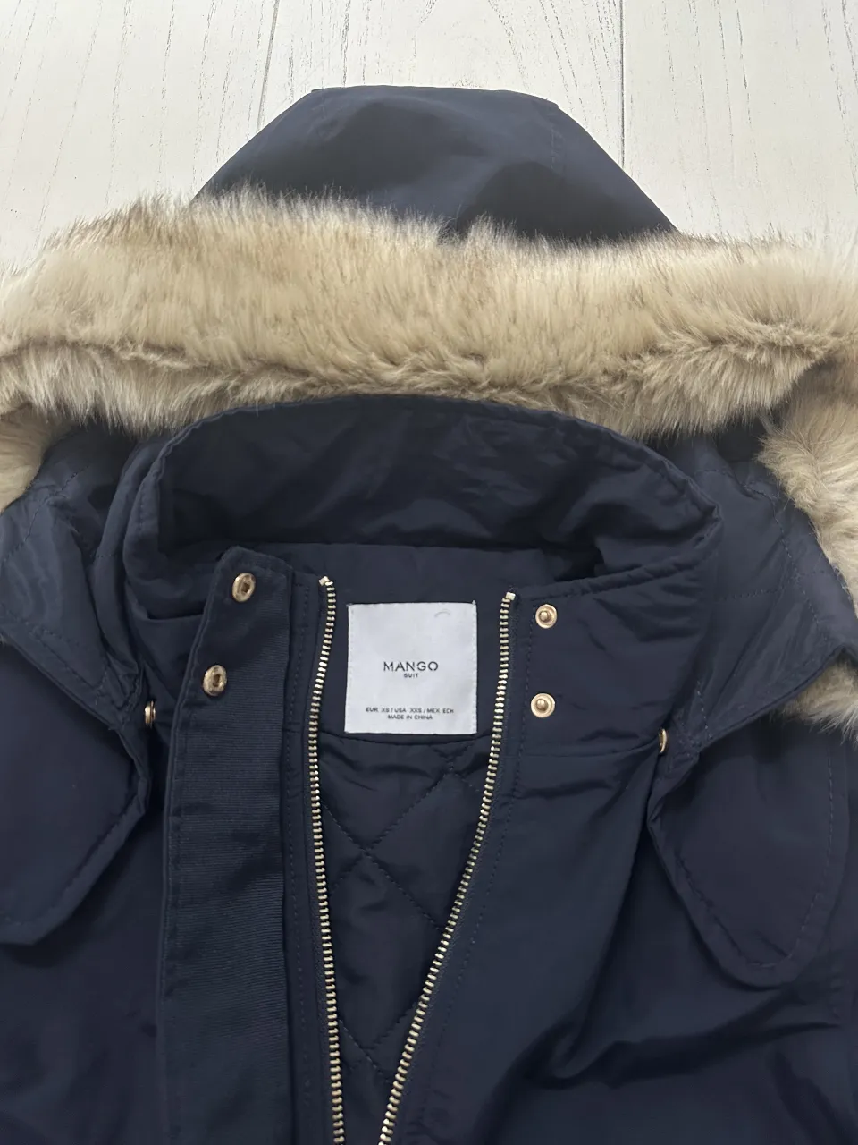 Campera Mango - Vista 3