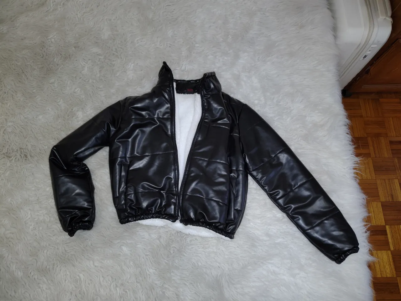 Campera MDK - Vista 3