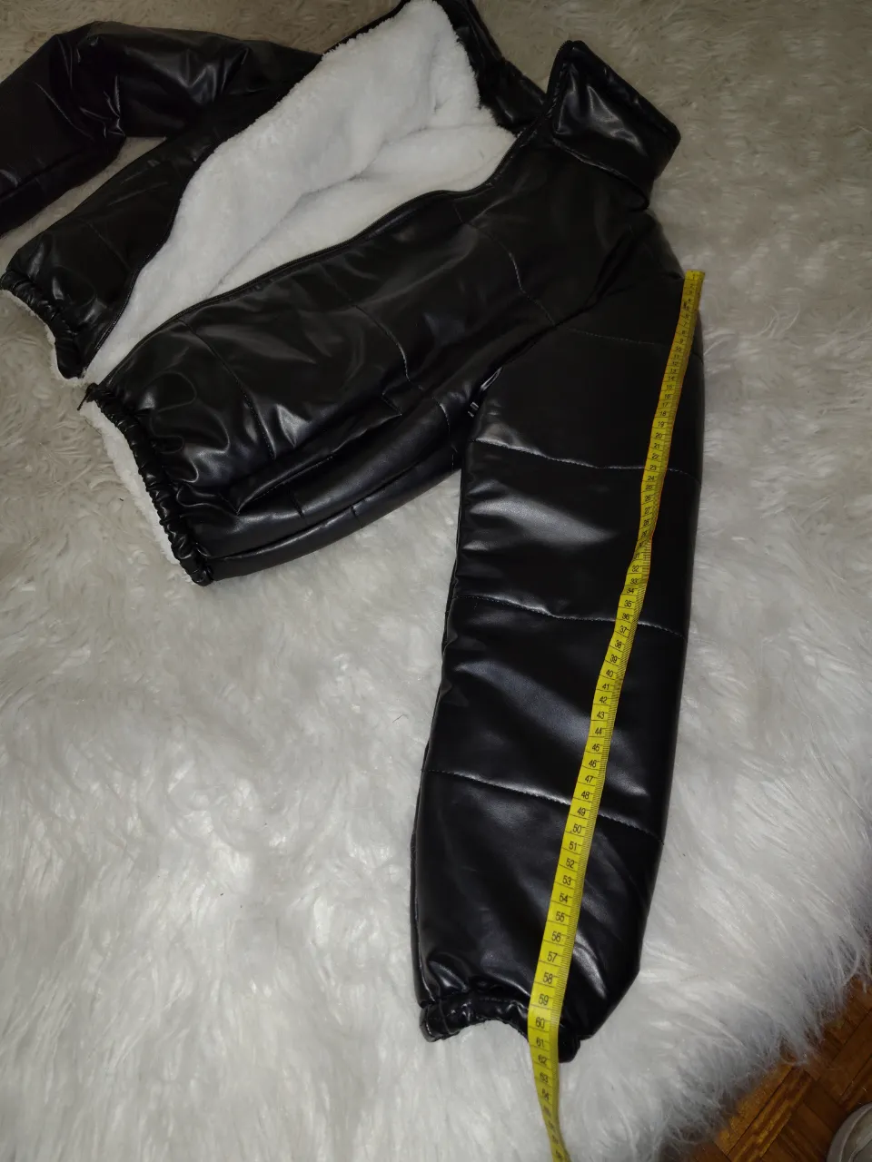 Campera MDK - Vista 2