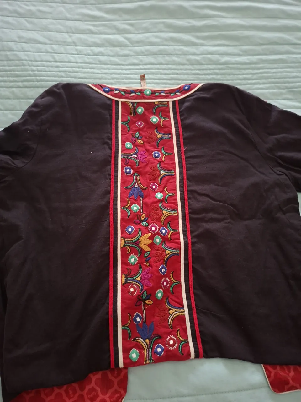 Campera Toko - Vista 2