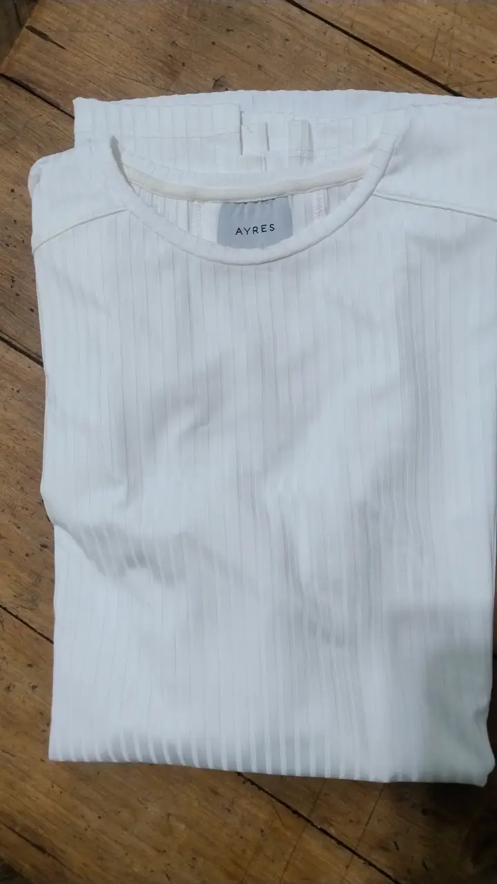 Remera Ayres - Vista 2