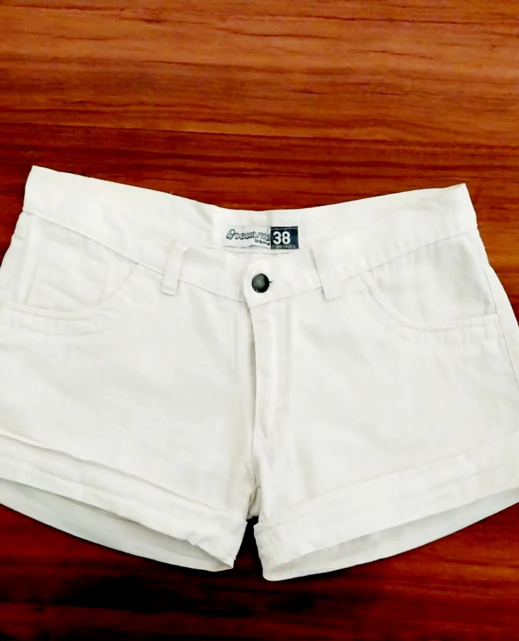 Short Dorcastar - Vista 2