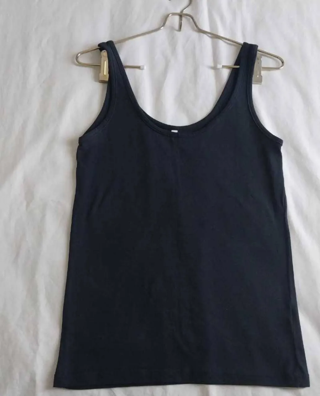 Musculosa Le Utthe - Vista 3