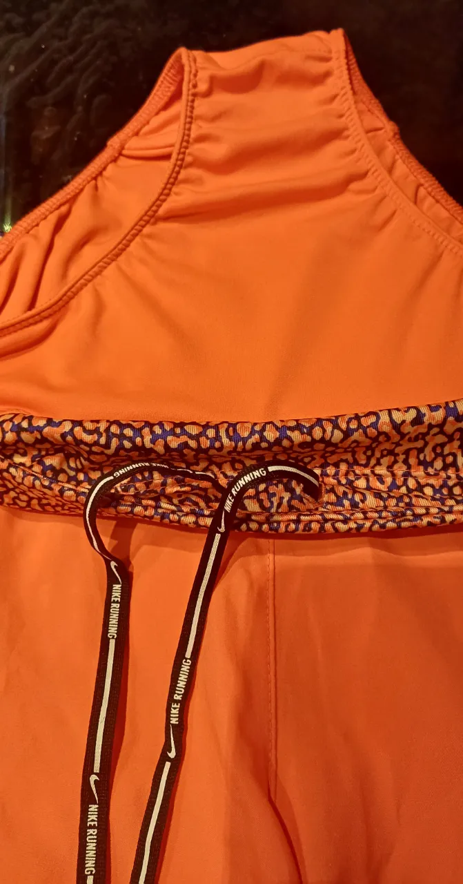 Short Nike - Vista 4