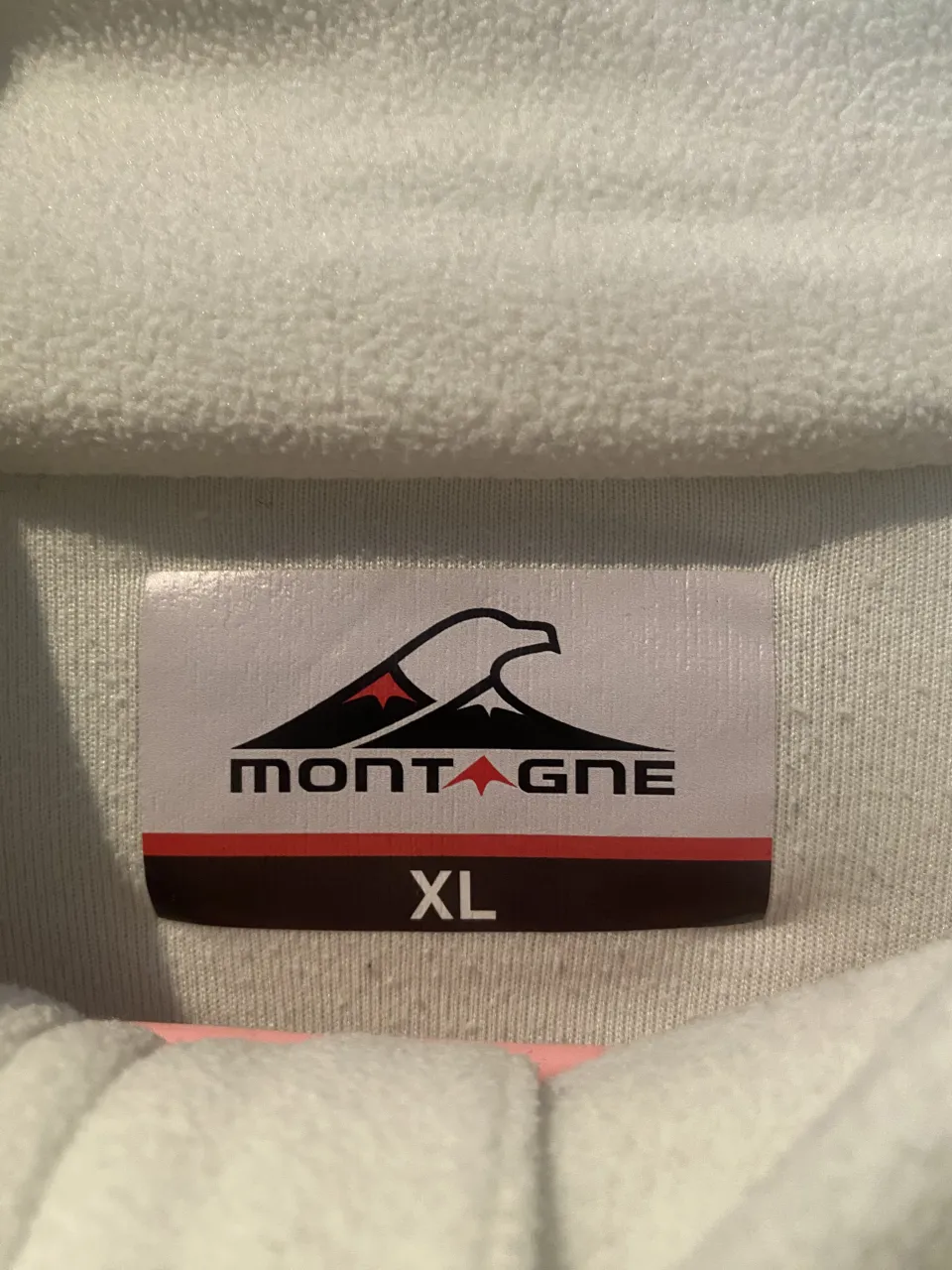 Buzo Montagne - Vista 4