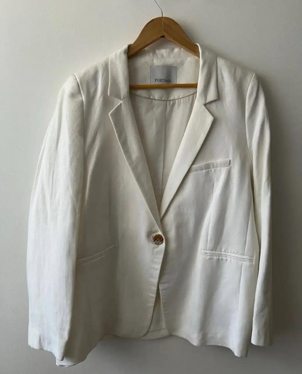 Blazer blanco de lino, Portsaid, talle XL. Ideal para un look elegante y fresco.