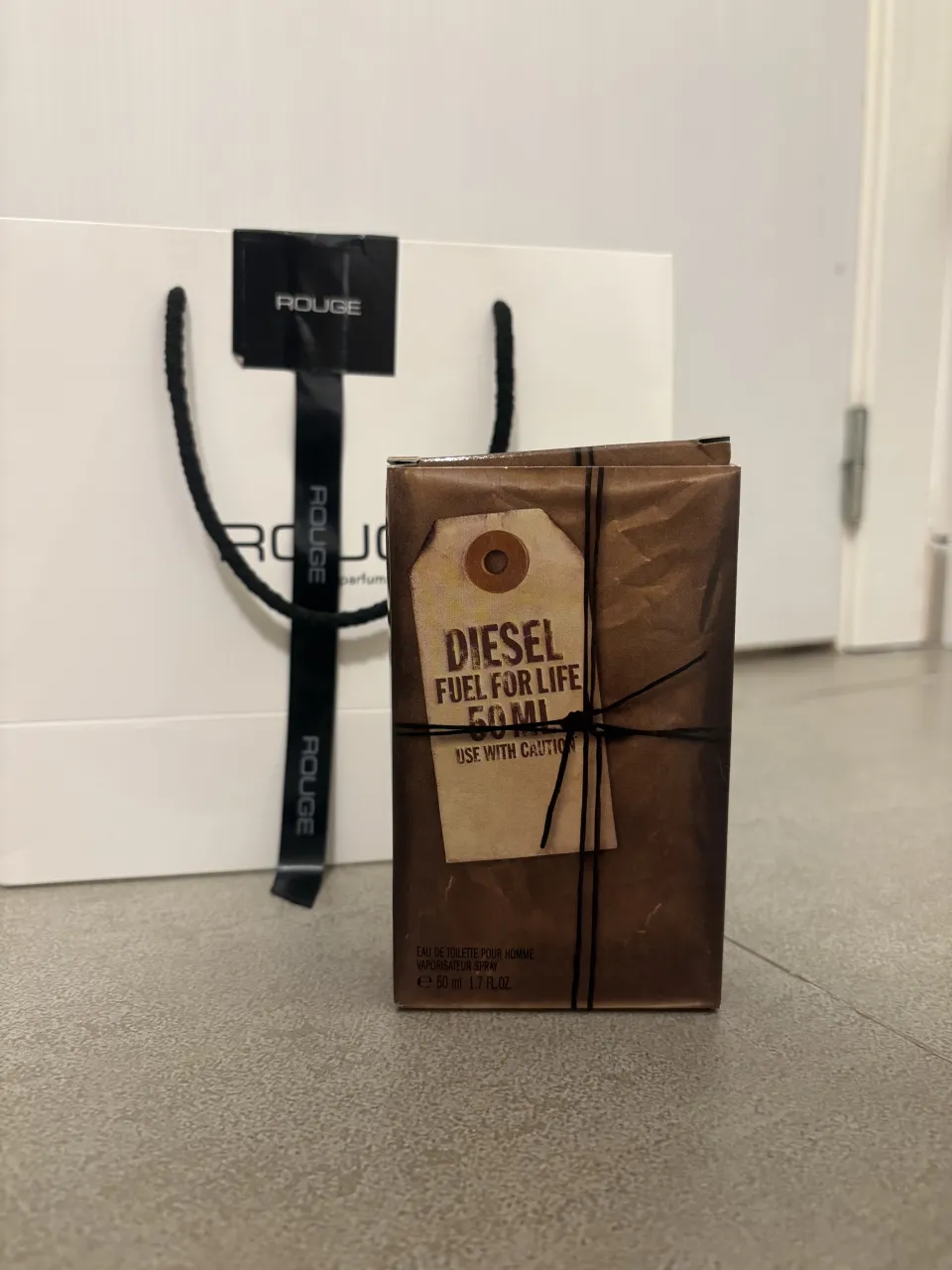 Perfume "Diesel Fuel For Life", 50 ml. Presentación en caja original. Sin uso