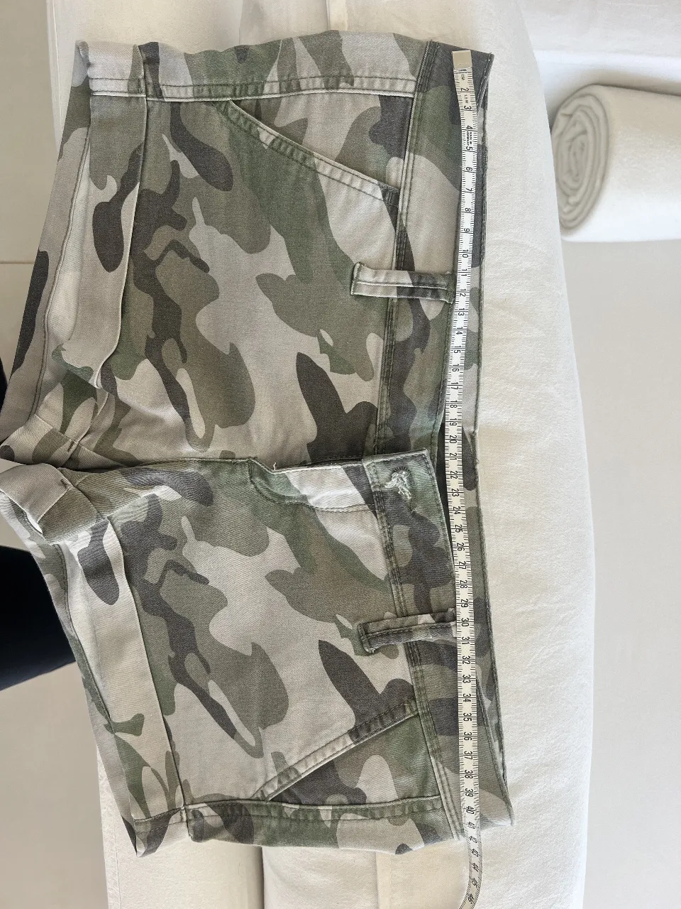 Short Benetton - Vista 5