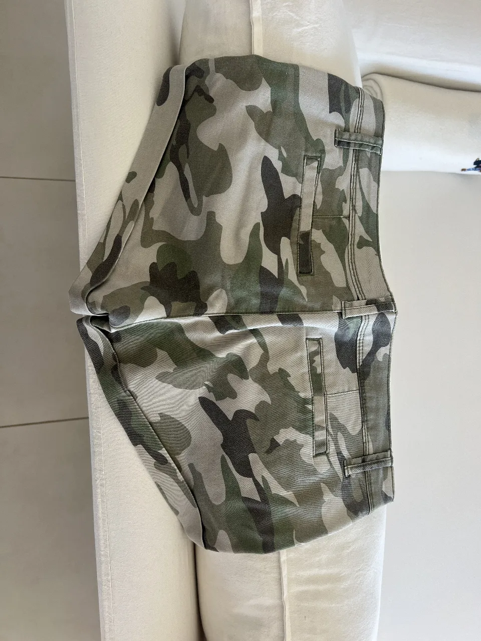 Short Benetton - Vista 3