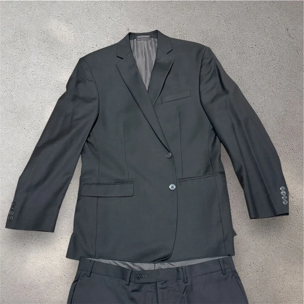 Traje Calvin Klein - Vista 2
