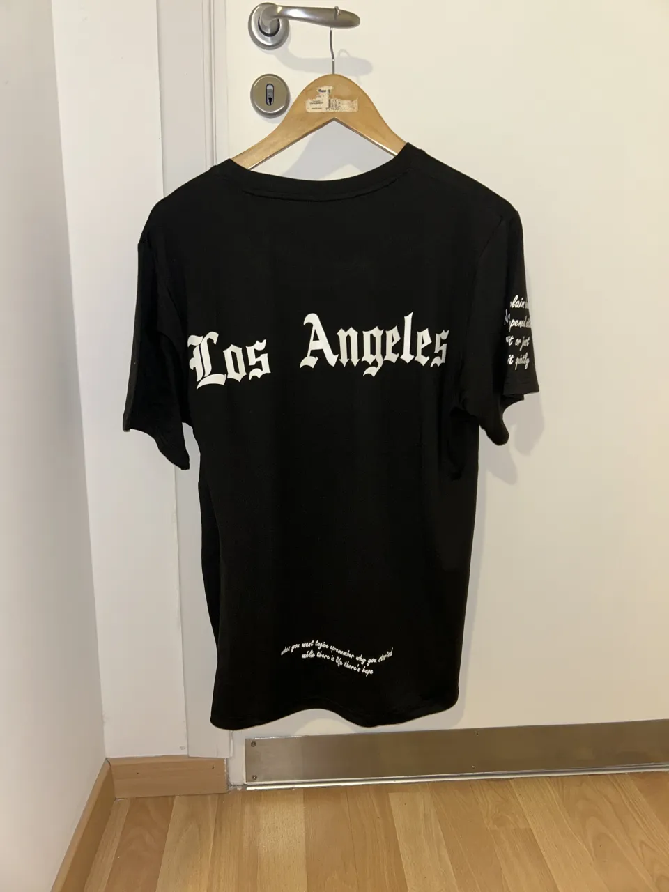 Remera Shein - Vista 2